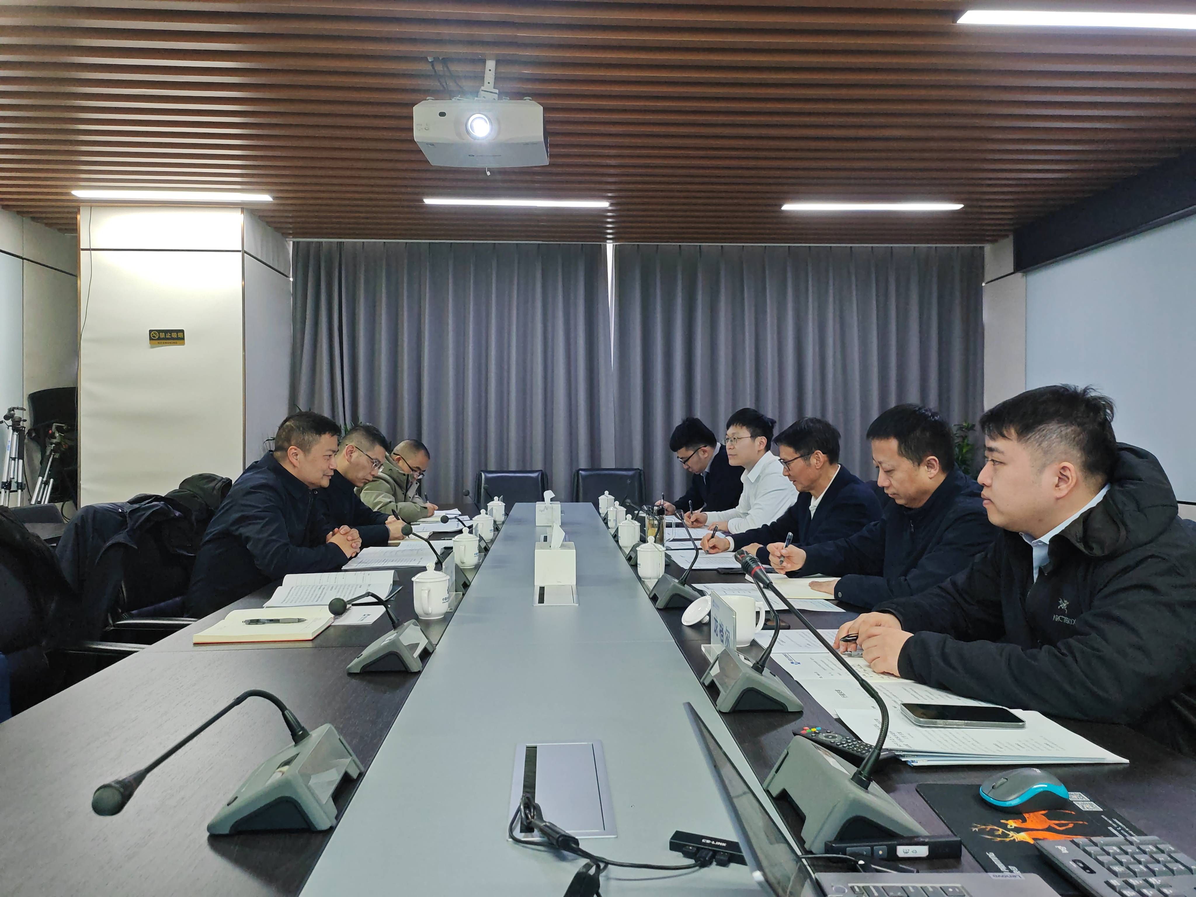 论坛执委办一行与中国水环境集团交流座谈(1).jpg